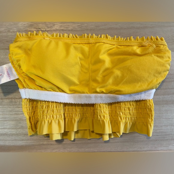 WOMENS YELLOW SWIM TOP - Picture 4 of 6